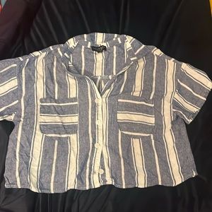 Linen blend oversized crop